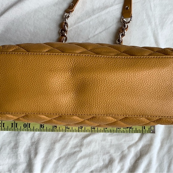 KATE SPADE golden yellow quilted bag w gold colored metal accents. - Picture 5 of 7